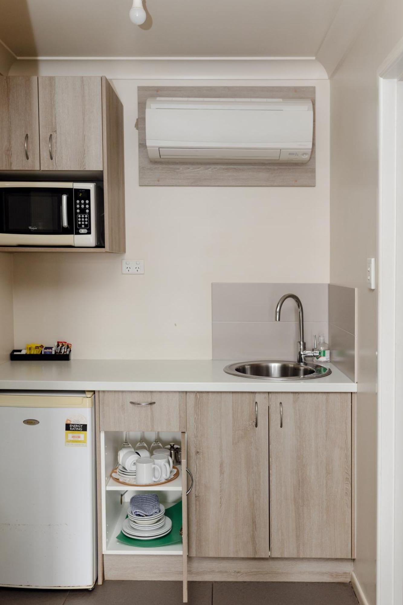 Starline Motor Inn Miles Dış mekan fotoğraf